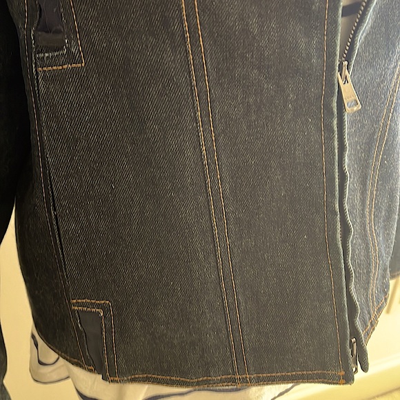 Vintage Gucci Denim Moto Jacket Dark Wash Zip Front Sheer Panel Inserts EUC Sz 8 - Picture 3 of 9